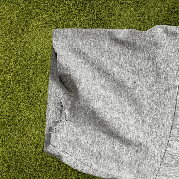 Vintage Made In USA  Mount Rushmore Grey T-shirt - Picture 5 of 8